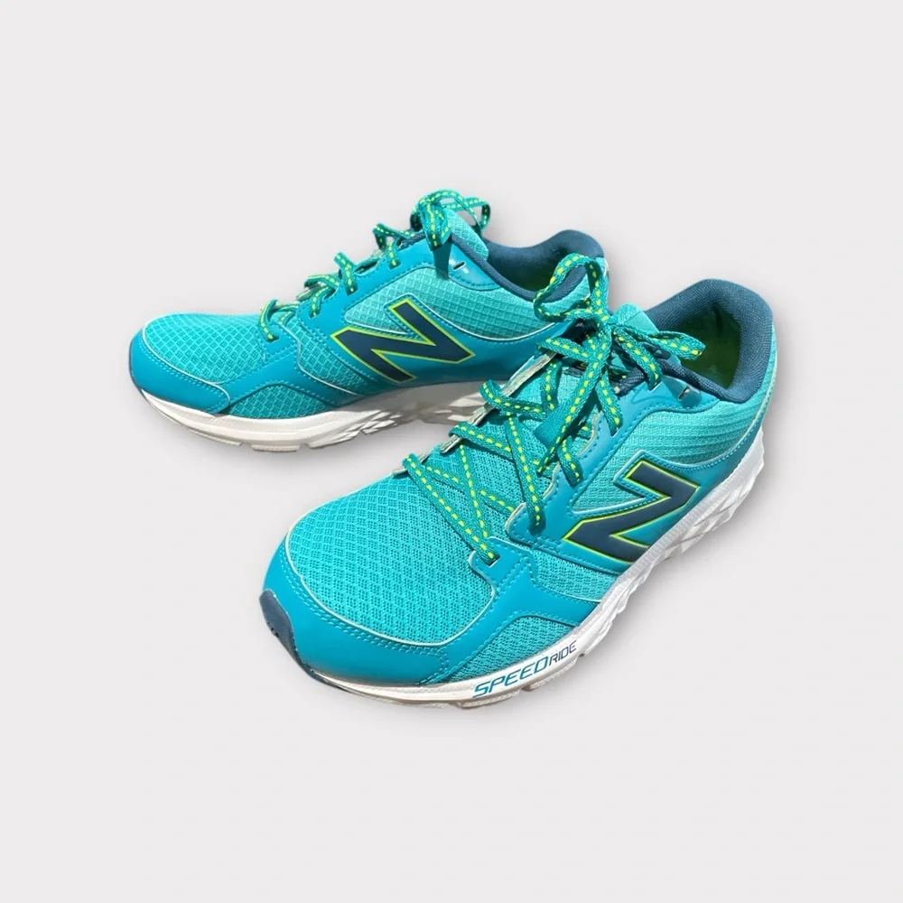 New Balance 490 v3 Speed Ride Teal Running Shoes. - Picture 1 of 5
